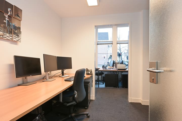 Foto 18 van Koningin Emmakade 199