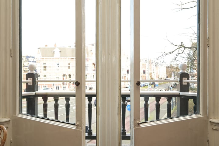 Foto 28 van Koningin Emmakade 199