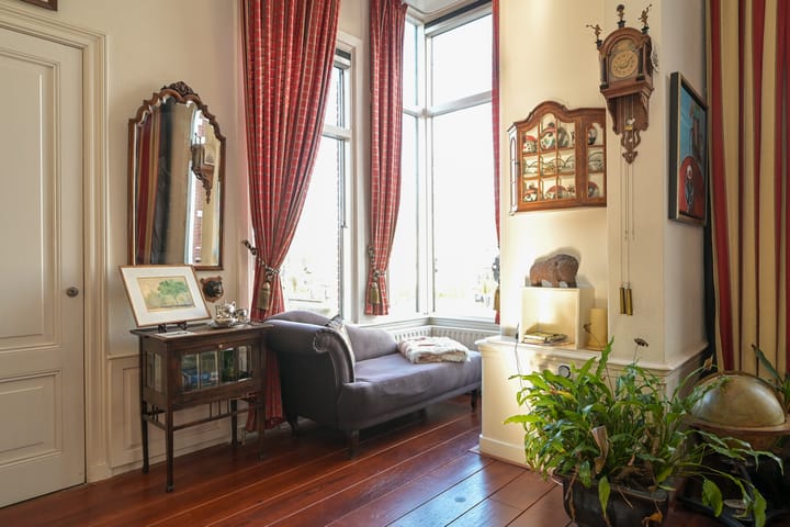 Foto 30 van Koningin Emmakade 199