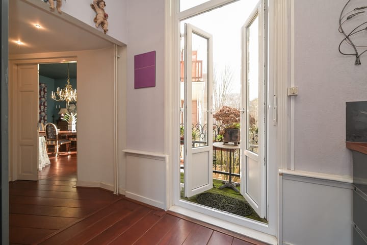 Foto 37 van Koningin Emmakade 199