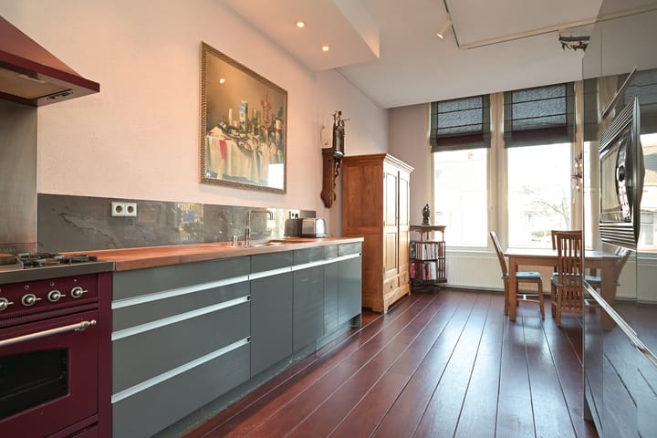 Foto 44 van Koningin Emmakade 199