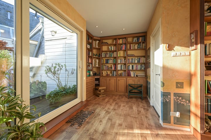 Foto 56 van Koningin Emmakade 199