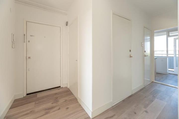 Foto 18 van Laarderweg 234-III