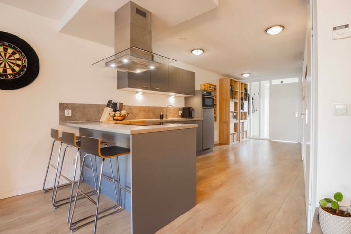 Photo 3 of Dorpsstraat 9-3