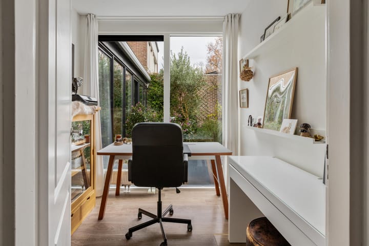 Foto 21 van Larixplantsoen 32