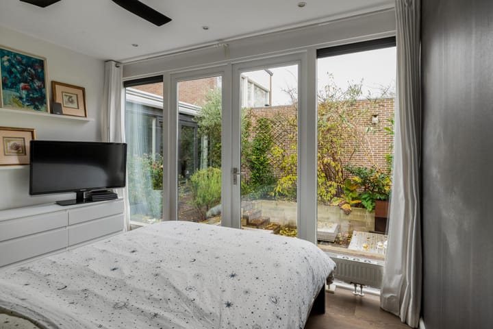 Foto 23 van Larixplantsoen 32