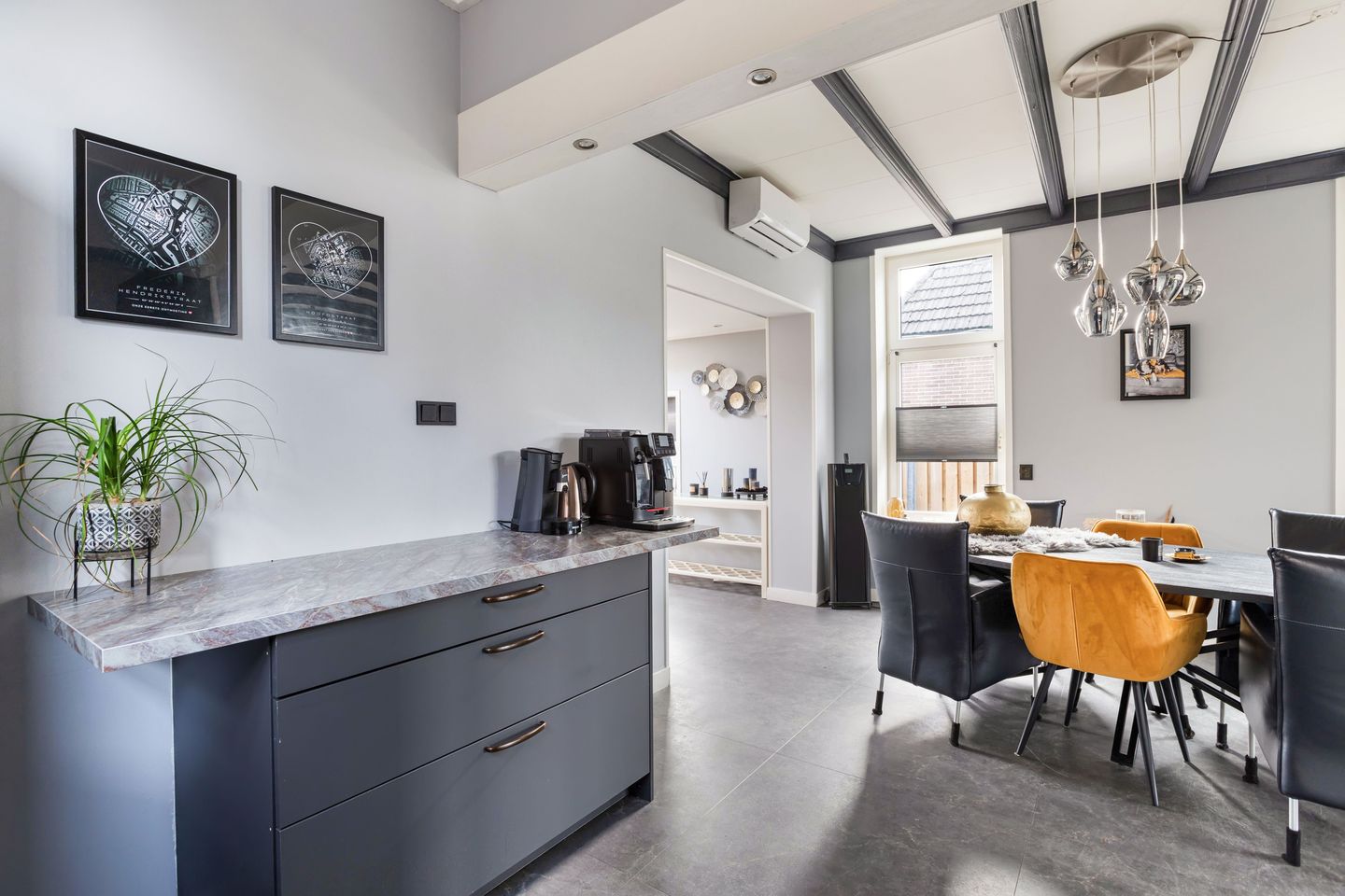 Foto 19 van Hoofdstraat Oost 44