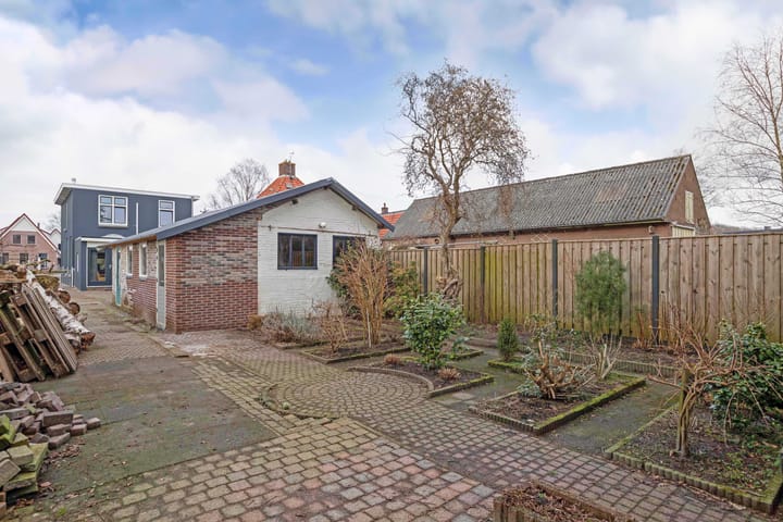 Foto 37 van Hoofdstraat Oost 44