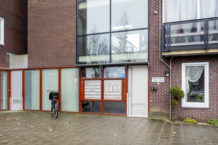 Photo 29 of Rijksstraatweg 738