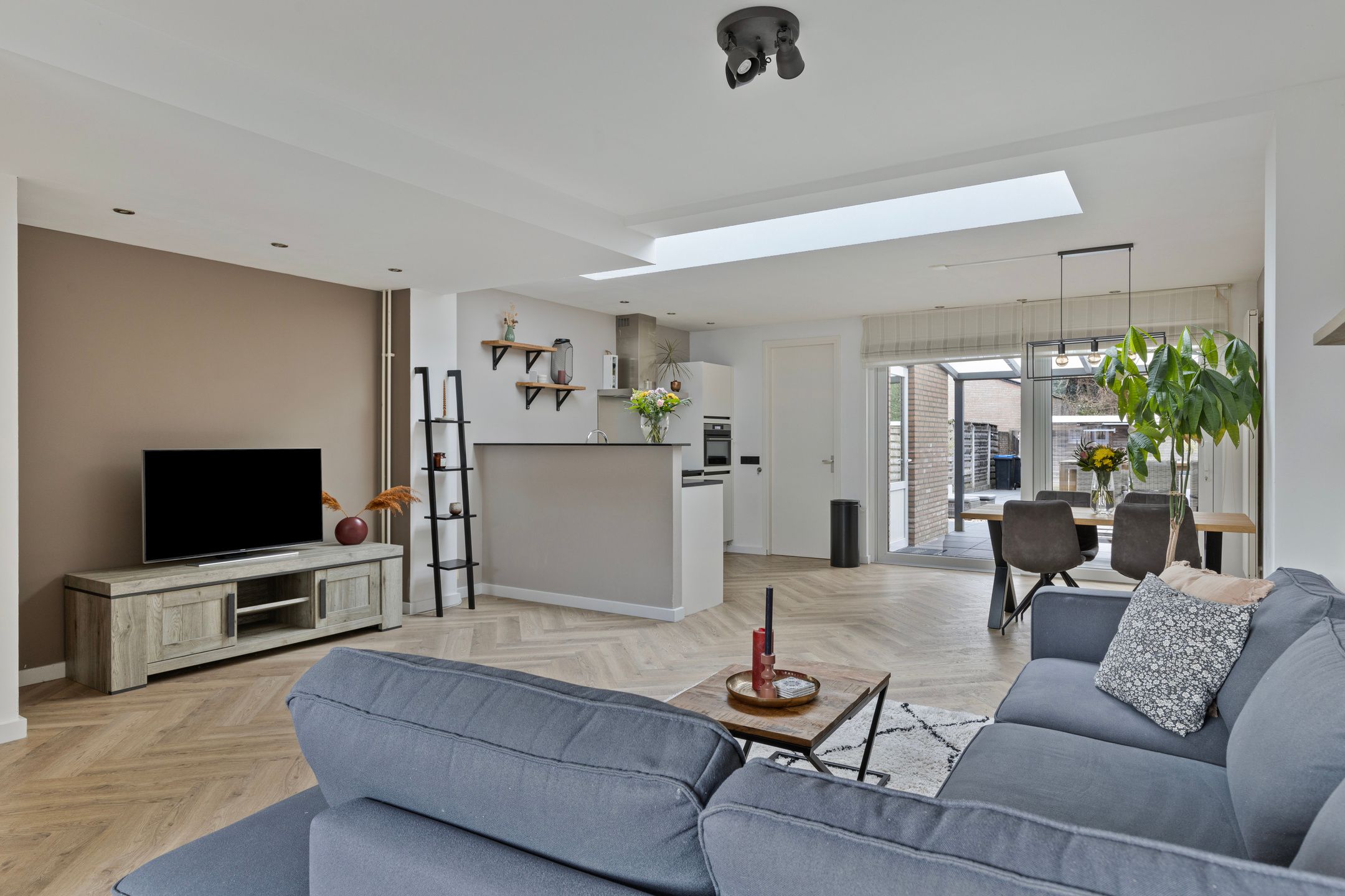 Foto 9 van Kerktorenstraat 64