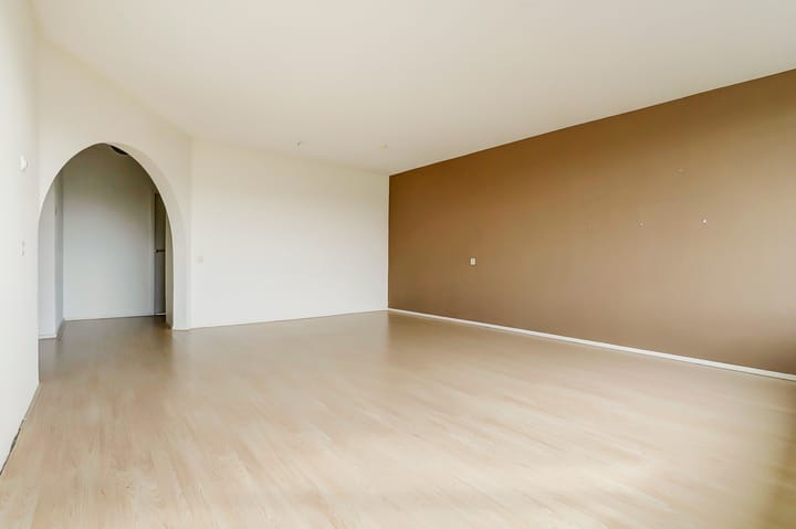 Foto 9 van Kloosplantsoen 345