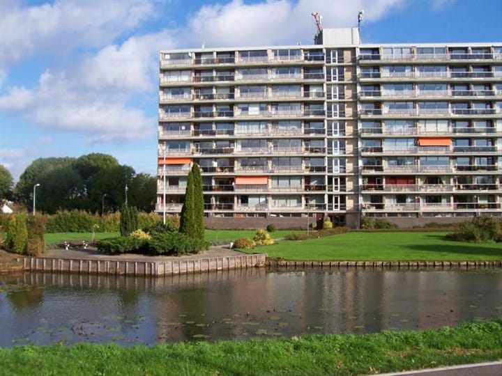 Foto 41 van Kloosplantsoen 345