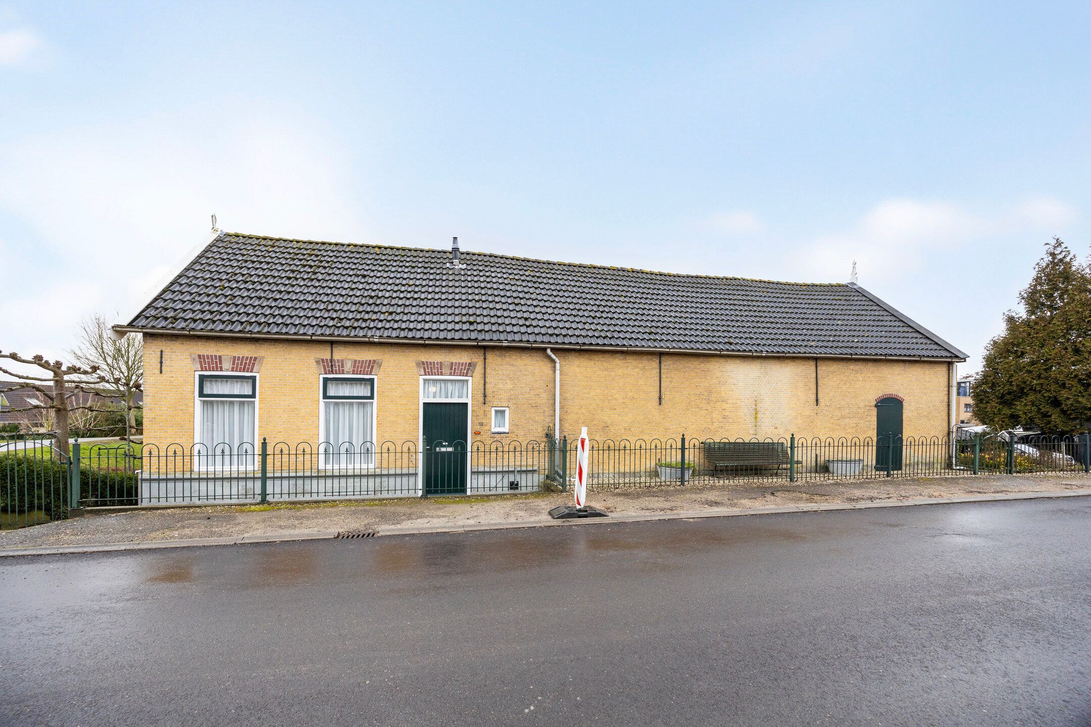 Photo 3 of Stationsweg 33