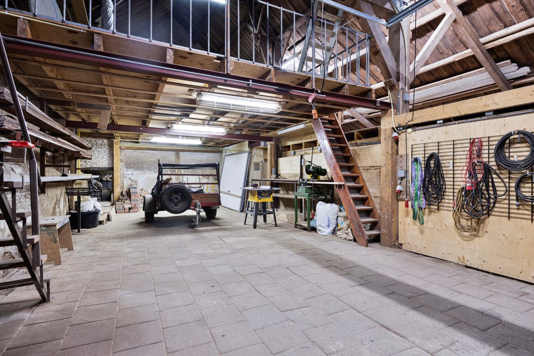 Photo 11 of Stationsweg 33