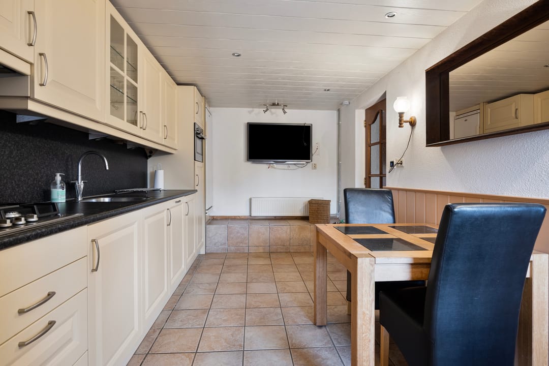 Photo 17 of Stationsweg 33