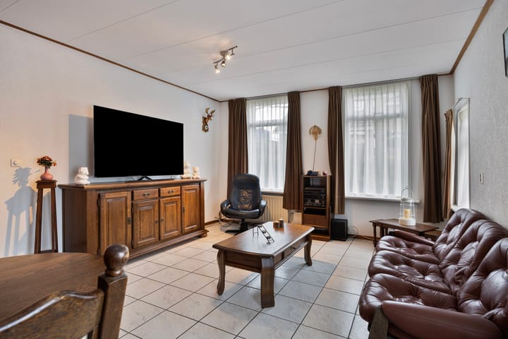 Foto 22 van Stationsweg 33