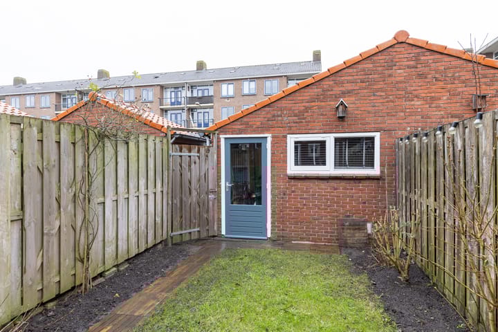 Foto 31 van De Bazelstraat 84