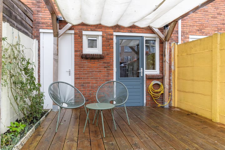 Foto 36 van De Bazelstraat 84