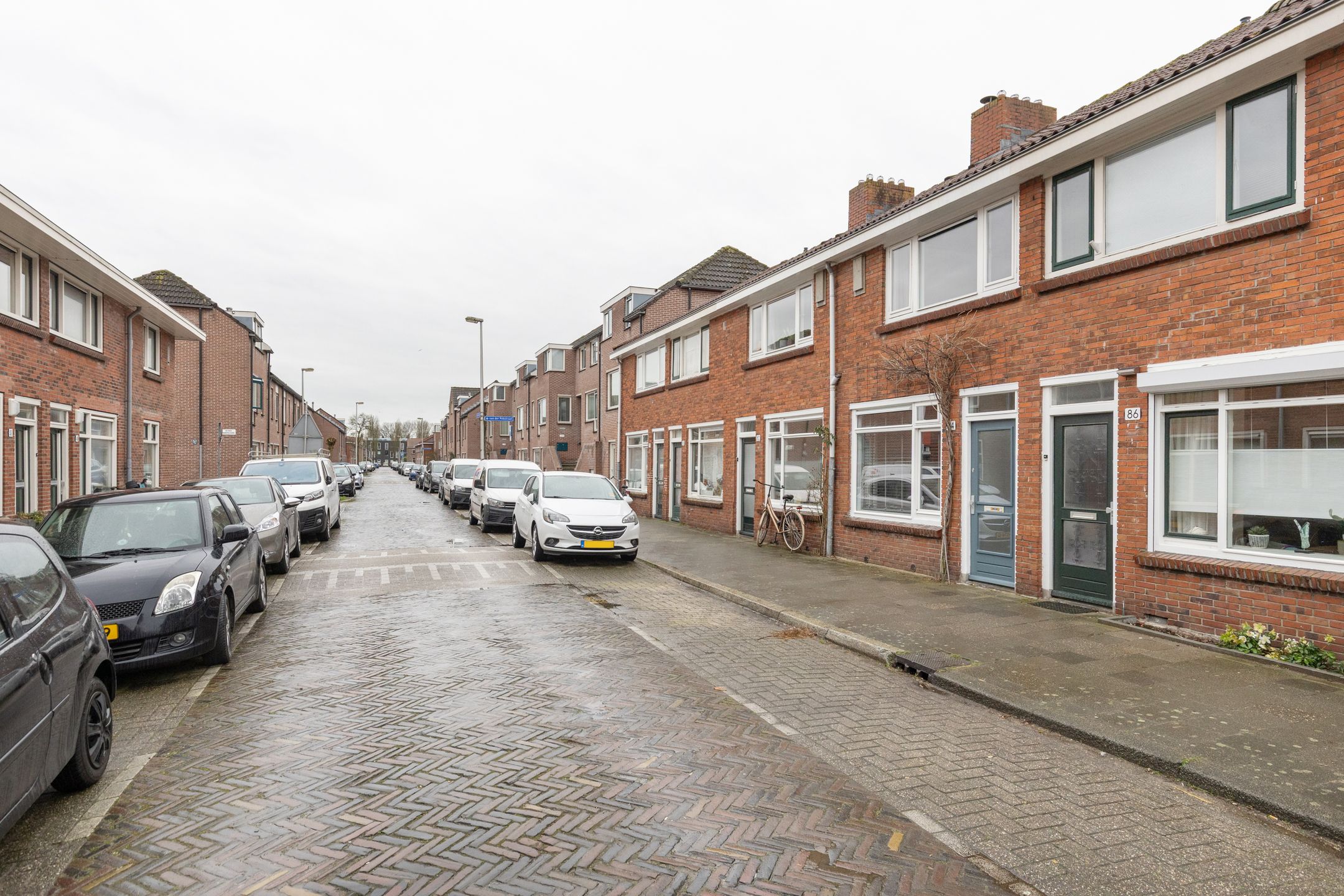 Foto 39 van De Bazelstraat 84