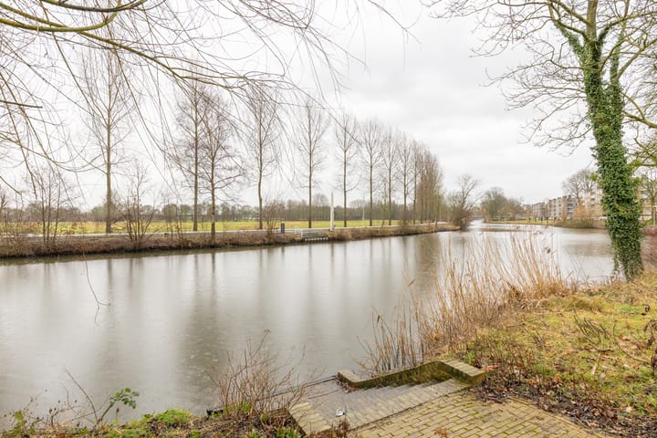 Foto 42 van De Bazelstraat 84