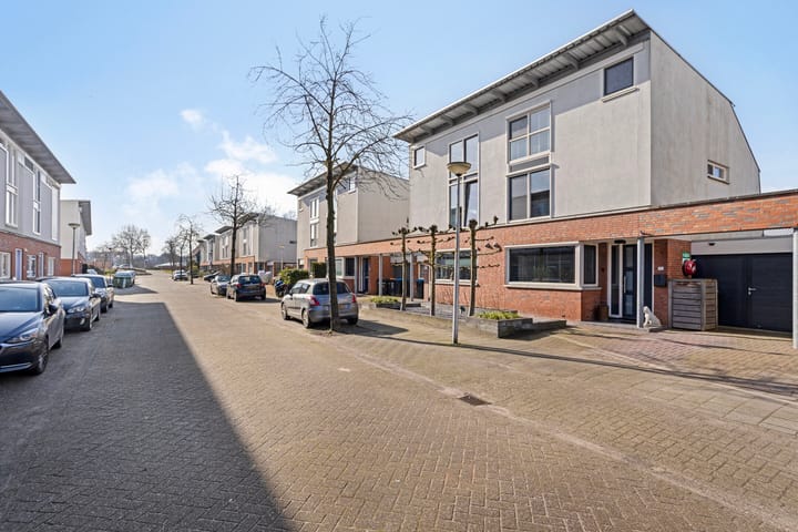 Foto 6 van Annette Versluysstraat 21