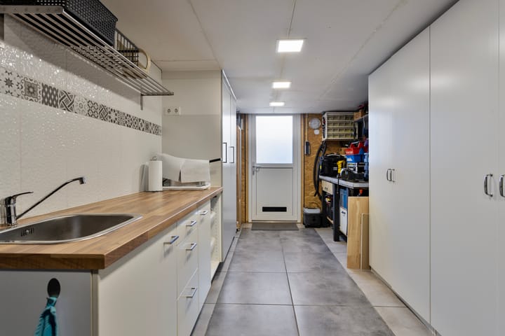 Foto 13 van Annette Versluysstraat 21