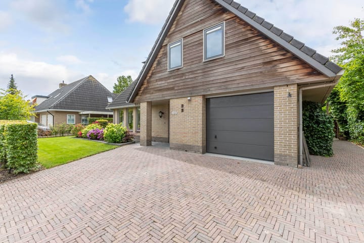 Photo 8 of Broekfinne 109