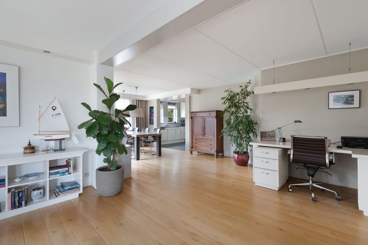 Photo 18 of Broekfinne 109