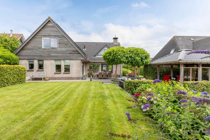 Photo 51 of Broekfinne 109