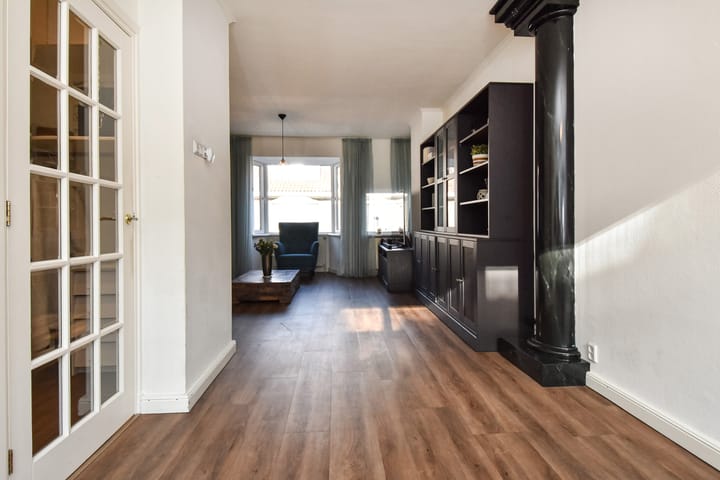 Foto 8 van Rhenenstraat 64