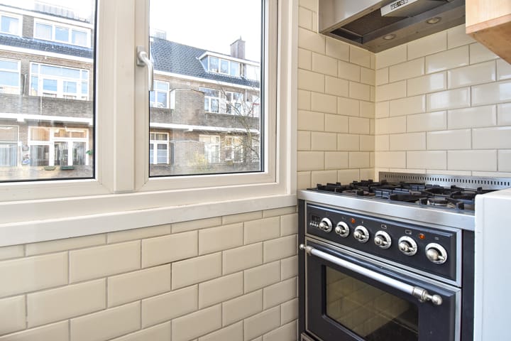 Foto 23 van Rhenenstraat 64