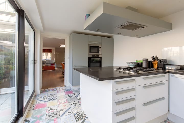 Foto 18 van 2e Atjehstraat 26