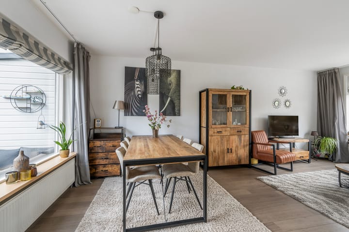 Foto 12 van Merellaan 95