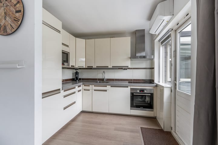 Foto 14 van Merellaan 95