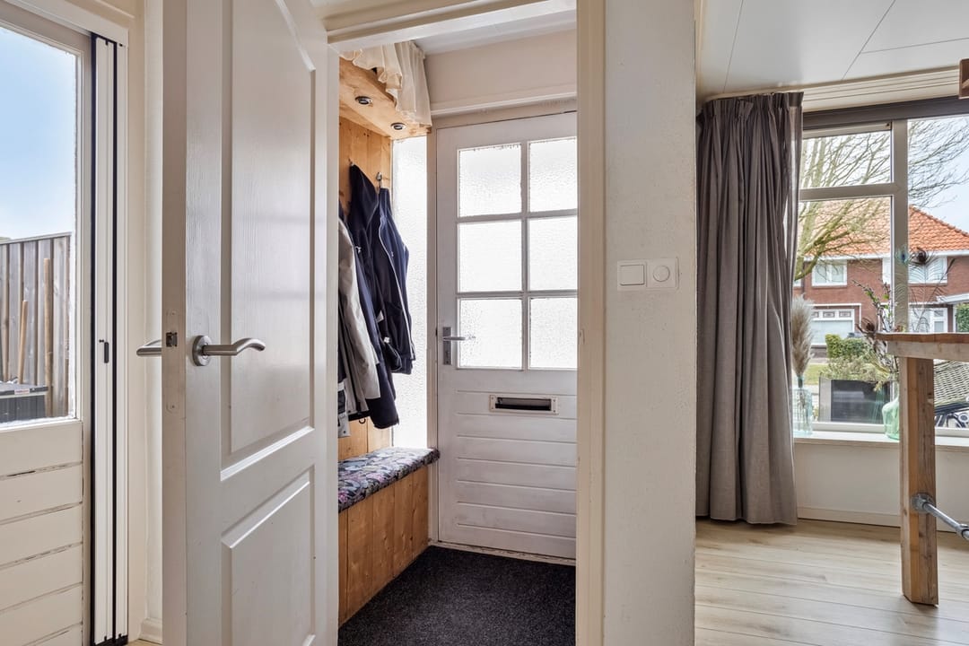 Photo 2 of Wilhelminastraat 37-A