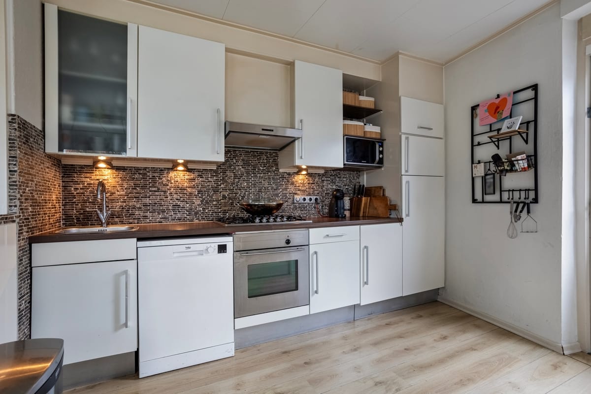 Photo 9 of Wilhelminastraat 37-A