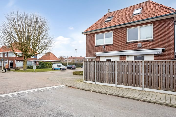 Foto 26 van Wilhelminastraat 37-A