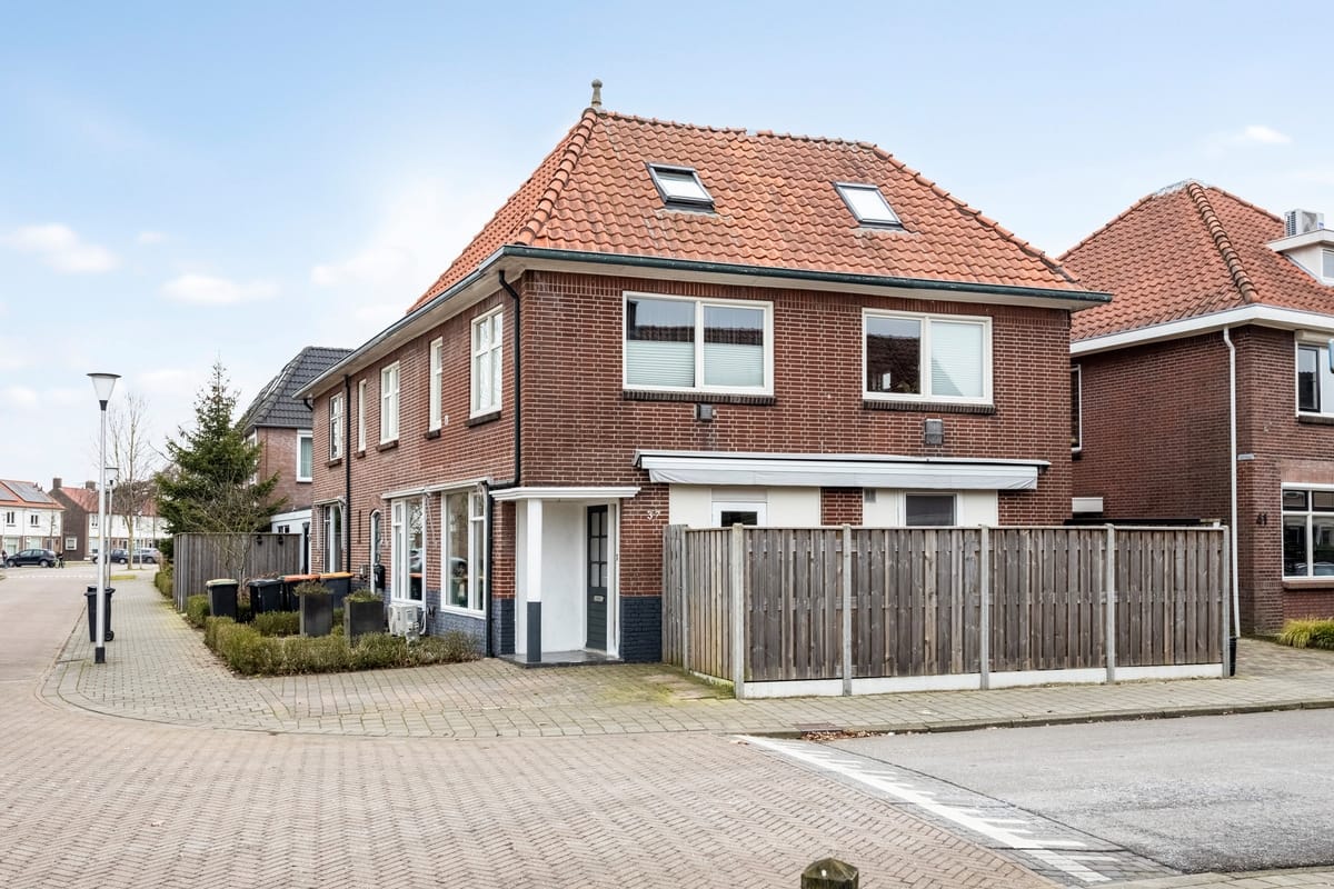 Photo 27 of Wilhelminastraat 37-A