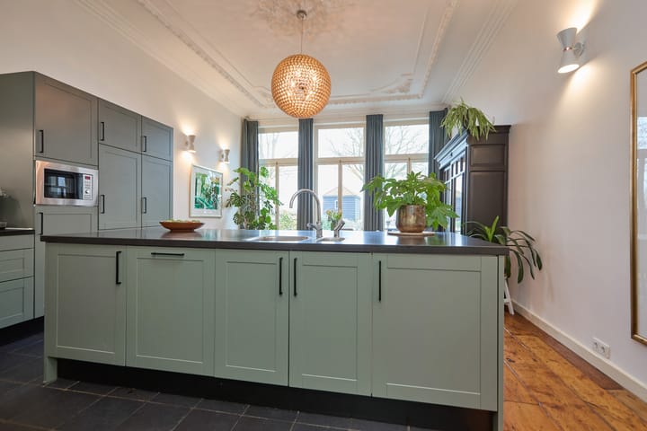 Foto 17 van Rechtestraat 72