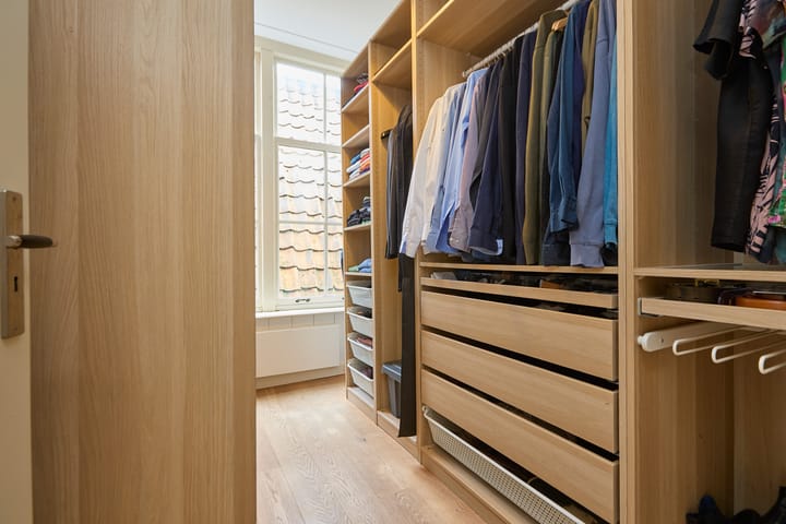 Foto 35 van Rechtestraat 72