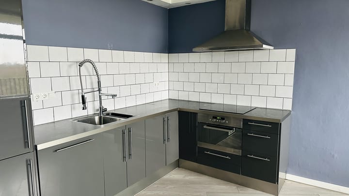 Photo 5 of Niels Bohrplaats 640