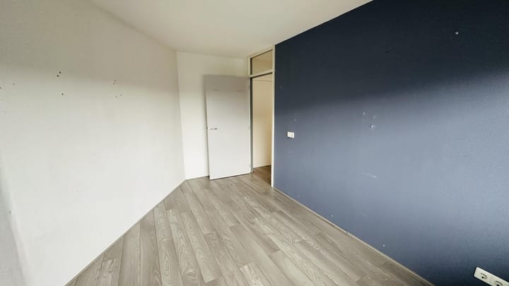 Photo 11 of Niels Bohrplaats 640