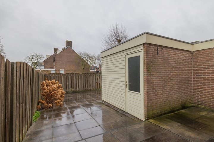 Foto 18 van Albert Verweijlaan 95