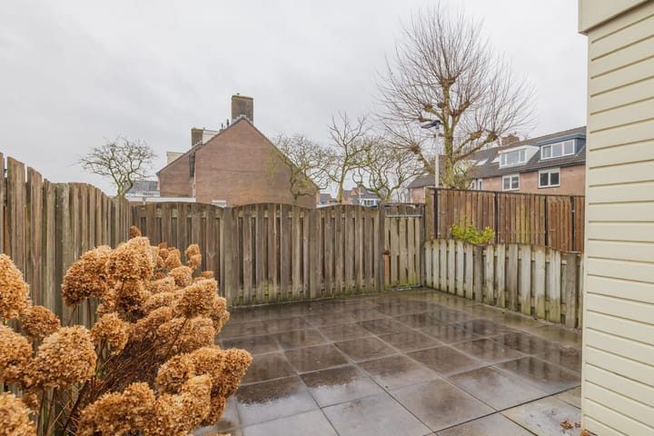 Foto 19 van Albert Verweijlaan 95