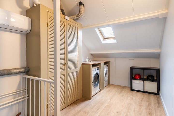 Foto 42 van Deimos 3