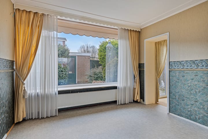 Foto 13 van Albert Meijeringstraat 49