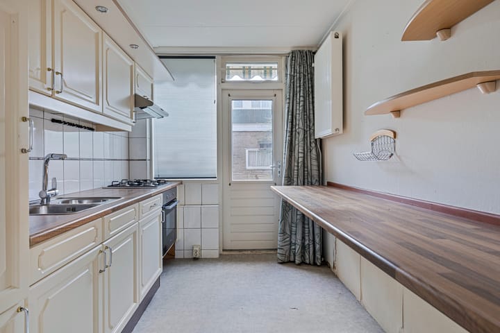 Foto 17 van Albert Meijeringstraat 49