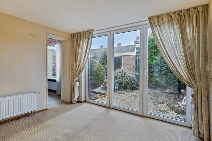 Foto 19 van Albert Meijeringstraat 49