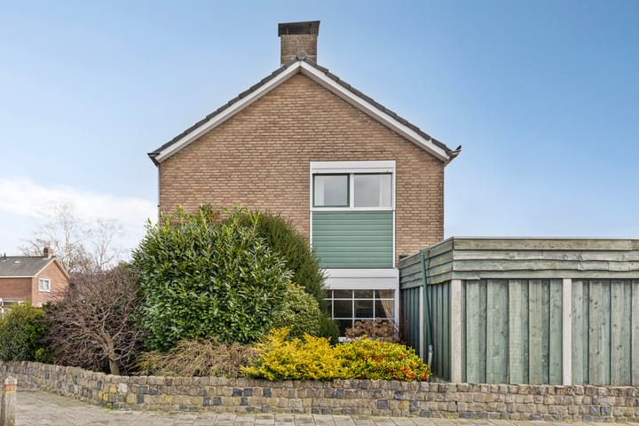 Foto 34 van Albert Meijeringstraat 49