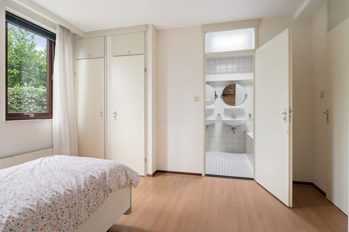 Photo 18 of Koperwiek 28